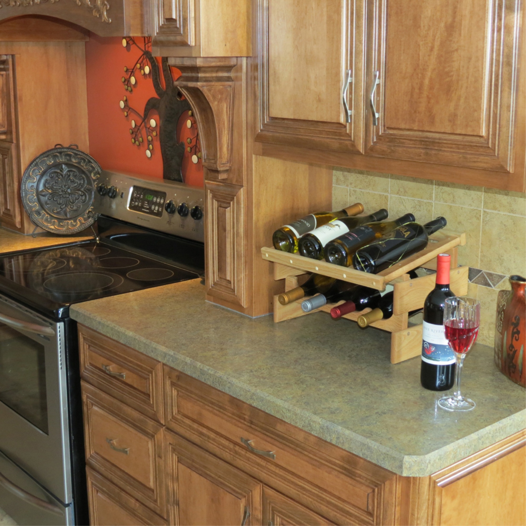 Wooden Mallet 18 Bottle Dakota Wine Rack, Medium Oak